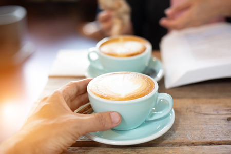 Coffee House Discussions & Startups: Fueling New India’s Entrepreneurial Spirit
